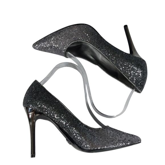 NWOT-1 SHOW! MICHAEL KORS! MOONLIGHT SILVER GLITTER CLASSIC HEELS/PUMPS! SZ 7.5M - Picture 8 of 10